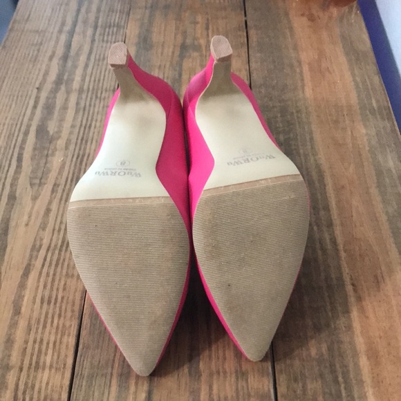 Hot Pink Pointed Toe Heel Pumps! Like NEW! - Picture 8 of 8